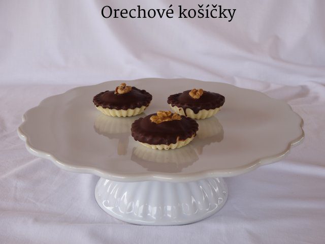 Orechové košíčky