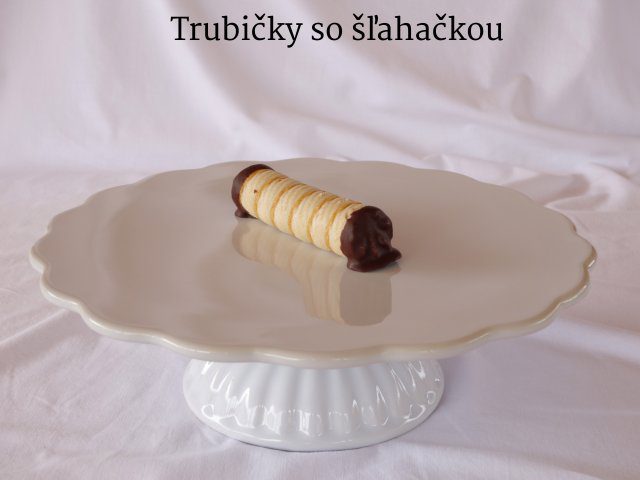 Trubičky so šľahačkou
